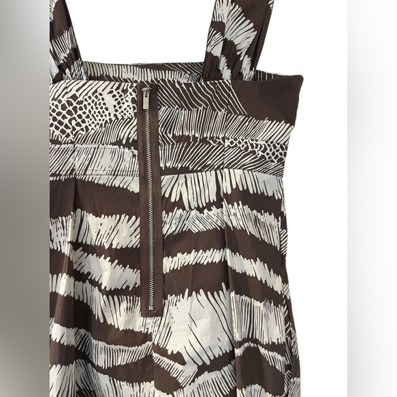 BCBG Brown and Cream Mini Dress Size Medium - Picture 7 of 9